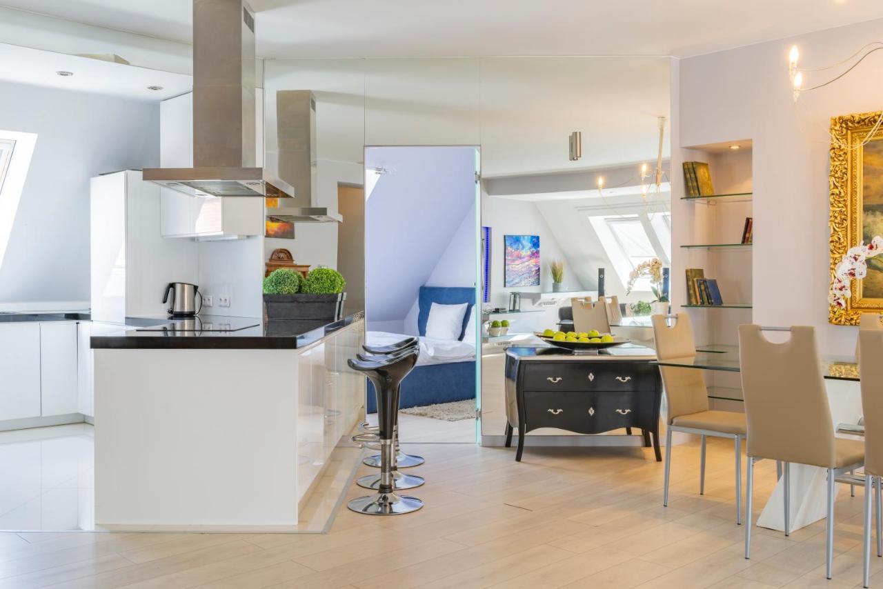 Apartamenty Market Square Wrocław Extérieur photo